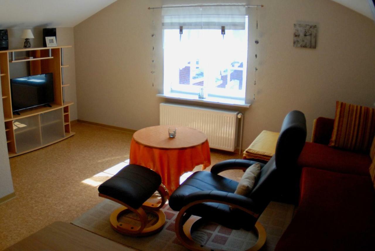 Hof Olde Warft Appartement Oldenswort Buitenkant foto