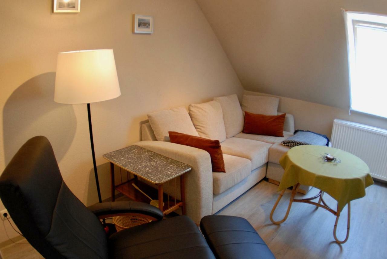 Hof Olde Warft Appartement Oldenswort Buitenkant foto