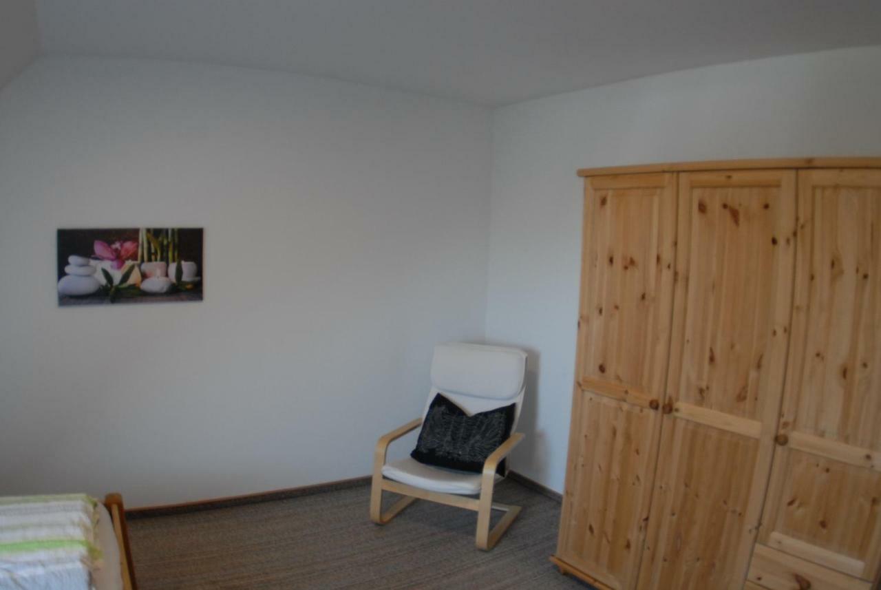 Hof Olde Warft Appartement Oldenswort Buitenkant foto