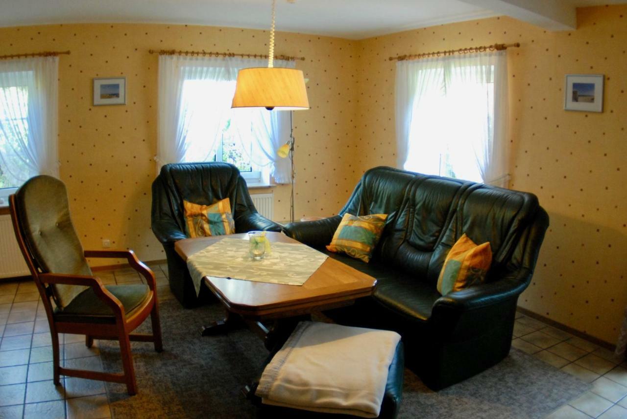 Hof Olde Warft Appartement Oldenswort Buitenkant foto